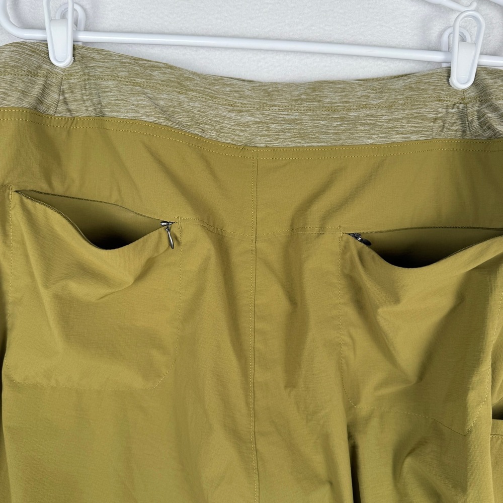 Duluth Trading Co Armachillo Shorts Womens 24W Green Hiking Cargo Drawstring - Picture 4 of 10